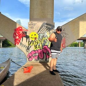 Meet your Posher, Fermin